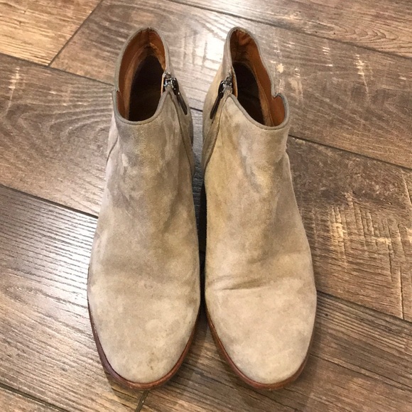 Sam Edelman Petty Ankle Bootie - Picture 4 of 8